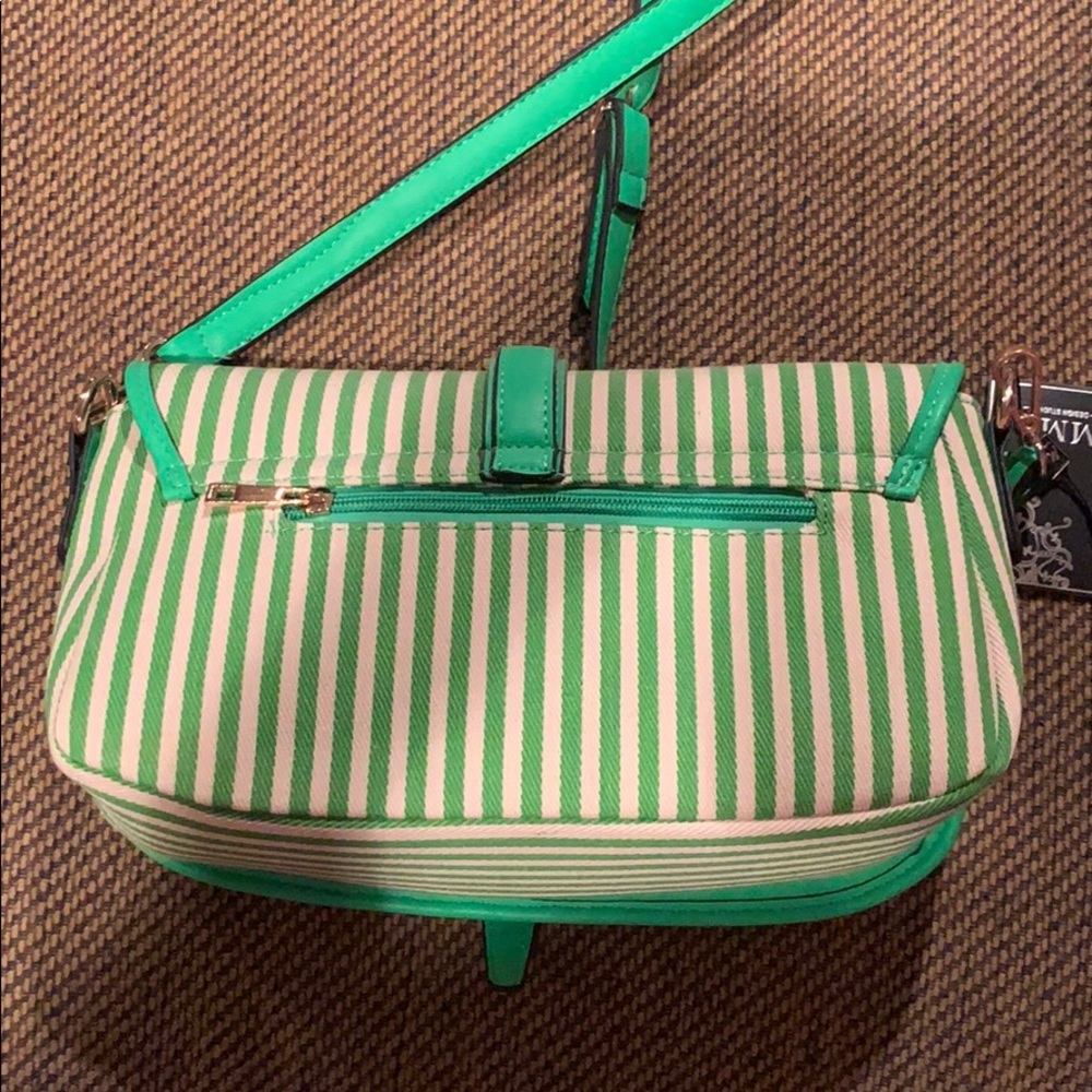 Purse - Picture 2 of 5